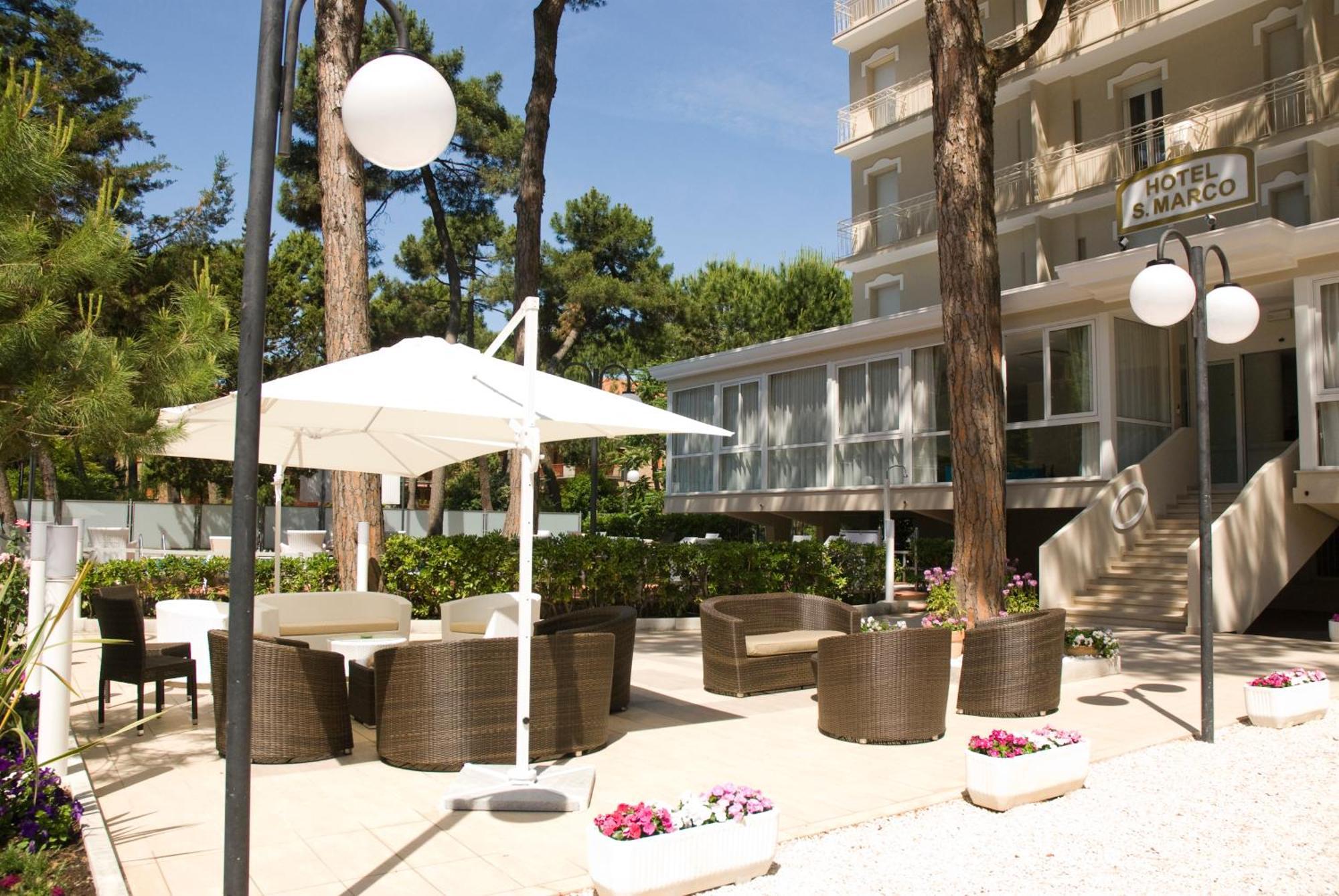 Hotel San Marco Milano Marittima Buitenkant foto