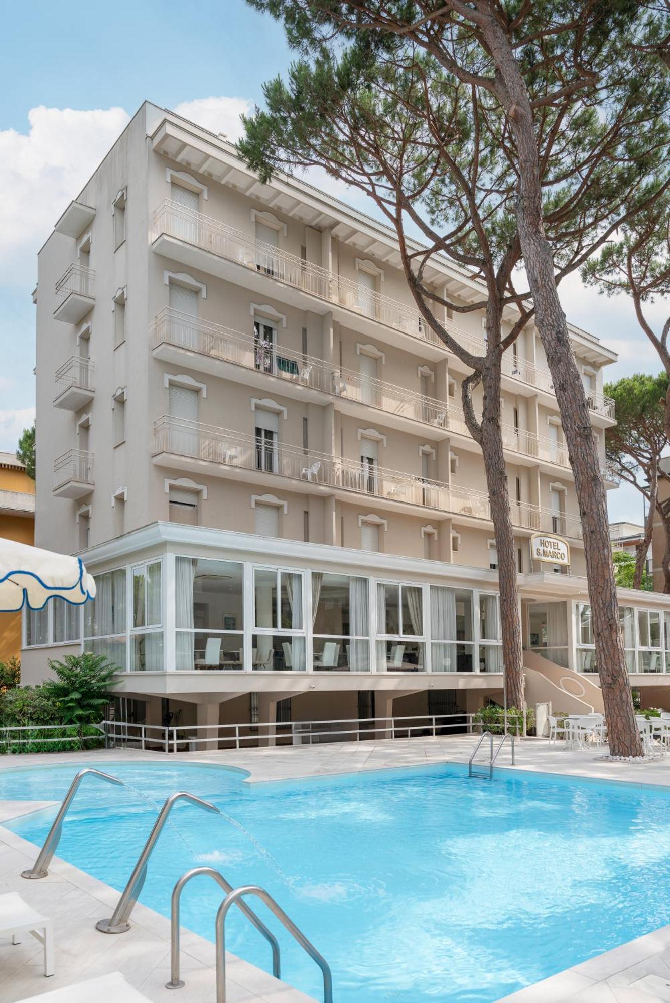 Hotel San Marco Milano Marittima Buitenkant foto