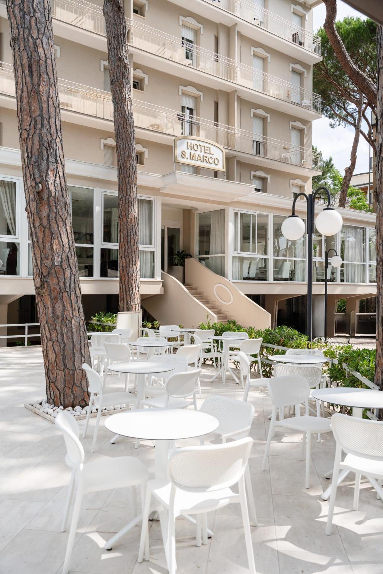 Hotel San Marco Milano Marittima Buitenkant foto