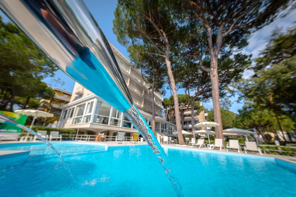 Hotel San Marco Milano Marittima Buitenkant foto