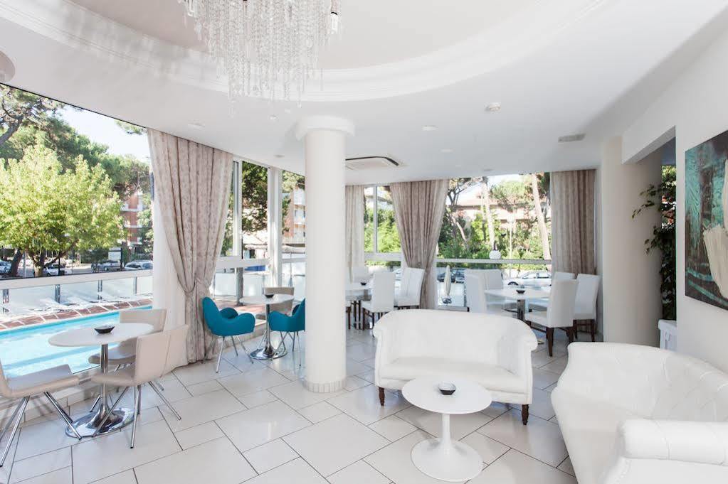 Hotel San Marco Milano Marittima Buitenkant foto